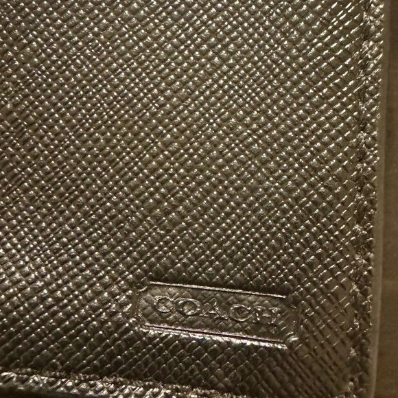COACH Textured Black Wallet - Picture 3 of 8